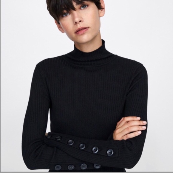 NWT ZARA KNIT RIBBED TURTLENECK WITH BUTTON DETAIL ON SLEEVES - Picture 11 of 12